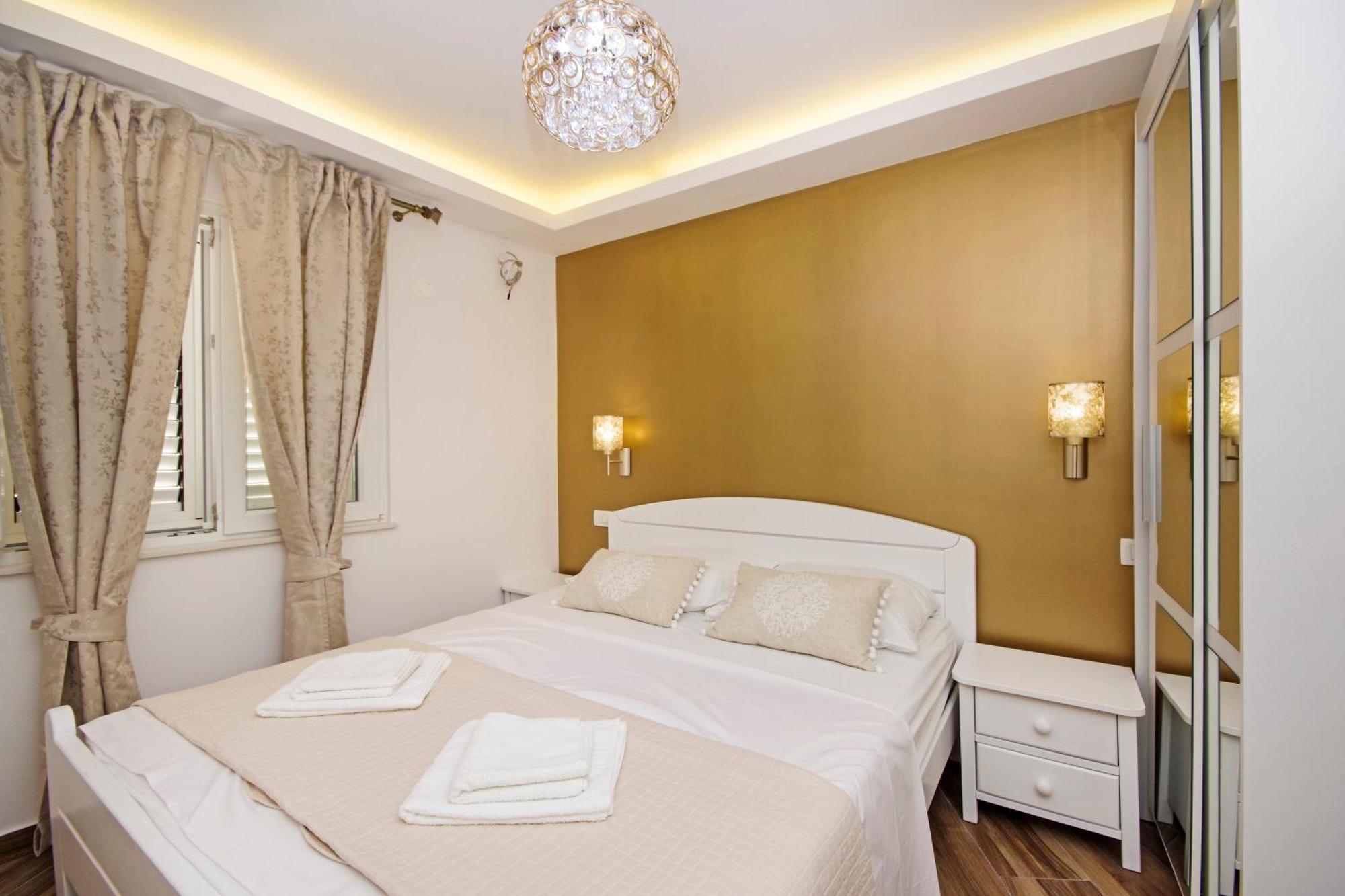 Apartments Roma Baška Voda Esterno foto
