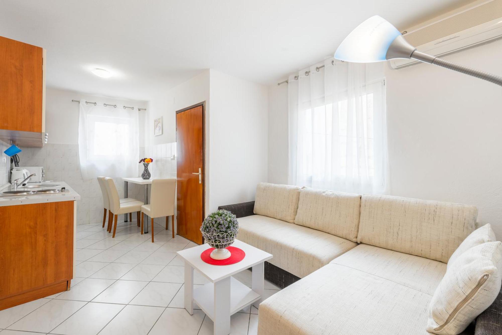 Apartments Roma Baška Voda Esterno foto