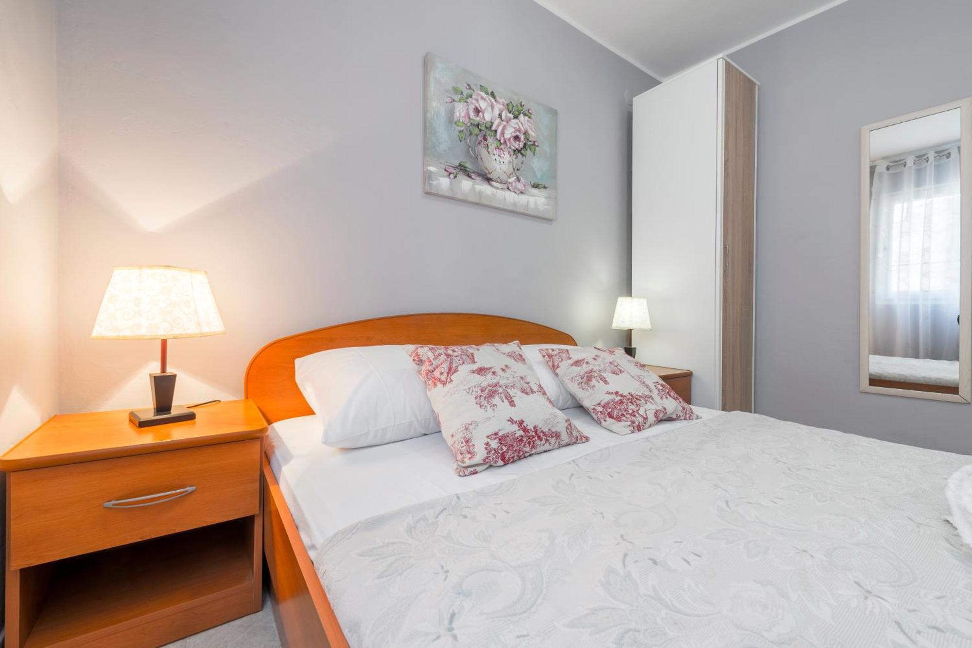 Apartments Roma Baška Voda Esterno foto